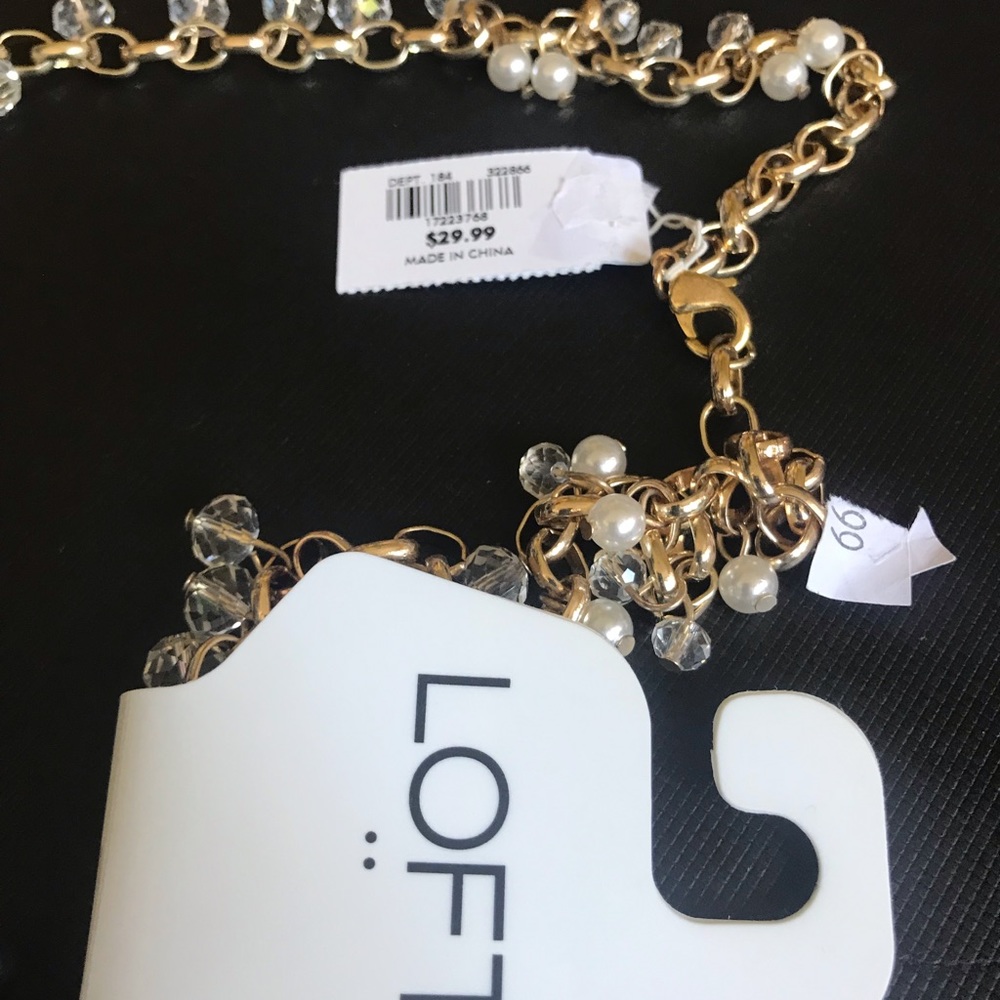 Loft clear crystal pearl on golden chain - Picture 3 of 3